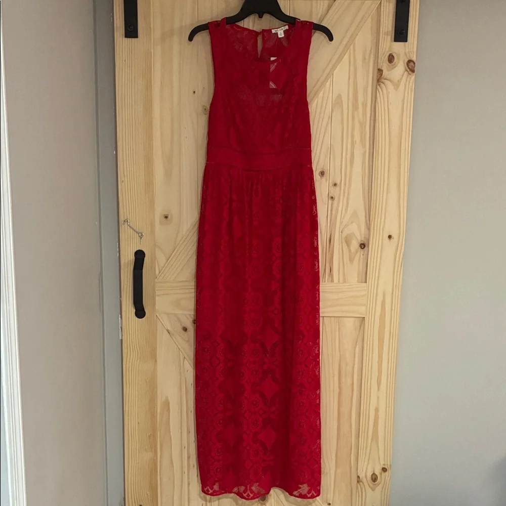 Francesca’s Miami NWT Elegant Red Lace Maxi Dress - Picture 4 of 12